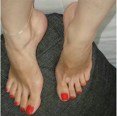 foot worship mature|Foot Worship Mature Porn Videos 